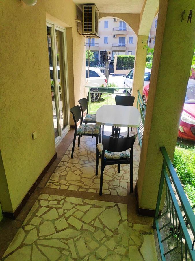 Apartmani Asanovic Будва Экстерьер фото